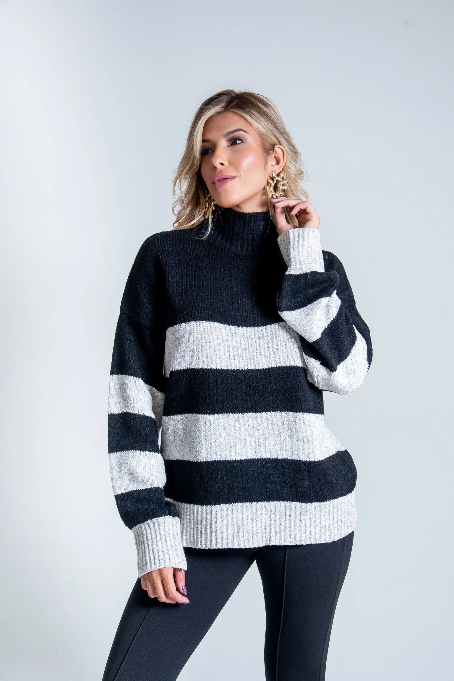 BLUSA EM TRICOT LORENA
